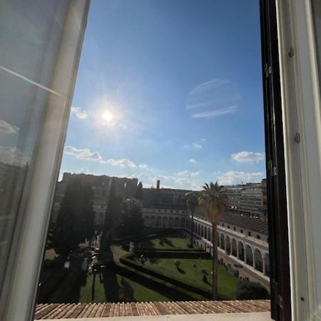 Camera X2 Con Magnifica Vista Sul Chiostro Di Michelangelo E Le Terme Di Diocleziano Roma Exterior foto