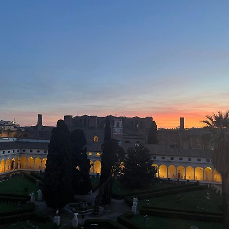 Camera X2 Con Magnifica Vista Sul Chiostro Di Michelangelo E Le Terme Di Diocleziano Roma Exterior foto